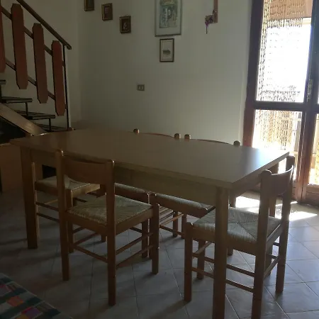 La Piazza فندق مبيت وإفطار زونه