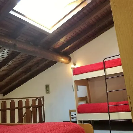 La Piazza فندق مبيت وإفطار زونه