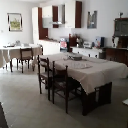La Piazza زونه
